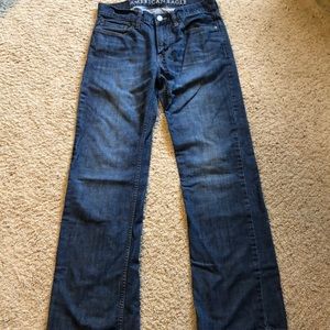 Men’s low rise bootcut jeans